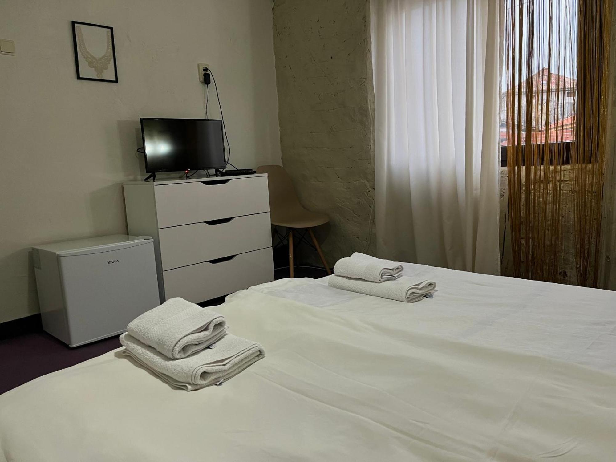 Къща Христини Hotel Kalofer Luaran gambar
