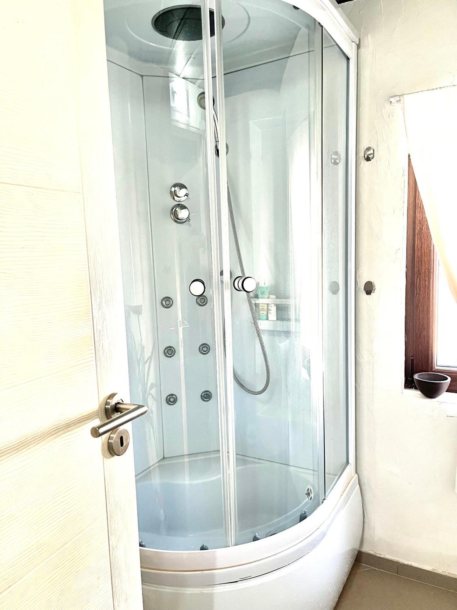 Къща Христини Hotel Kalofer Luaran gambar